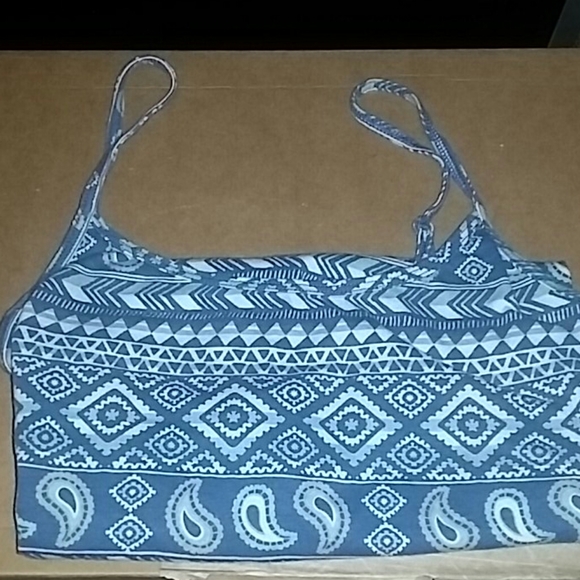 Nollie tank - Picture 1 of 1